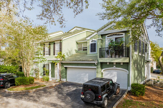 Henley Tampa Palms in Tampa, FL - Building Photo - Building Photo