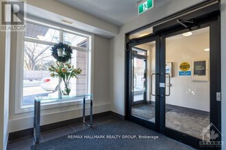 3684-3684 Fallowfield Rd in Ottawa, ON - Building Photo - Building Photo