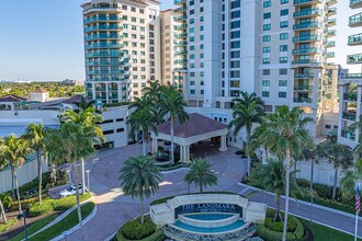 The Landmark in Palm Beach Gardens, FL - Building Photo - Building Photo