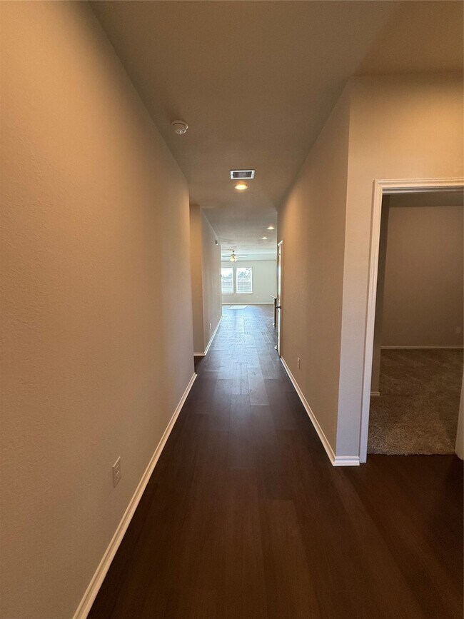 11335 Dawn Beach Ln in Conroe, TX - Building Photo - Building Photo