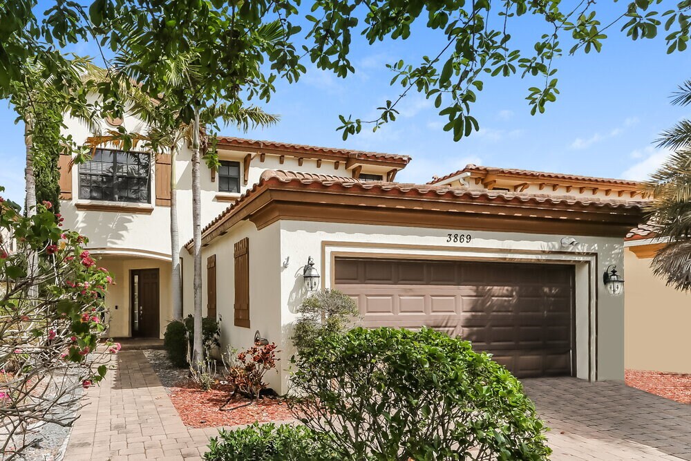 3869 Aspen Leaf Dr in Boynton Beach, FL - Building Photo