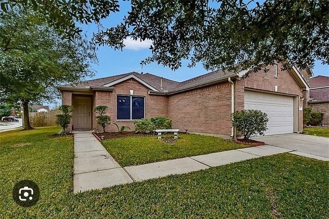 19707 Rippling Brook Ln in Tomball, TX - Building Photo - Building Photo