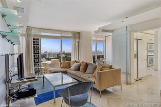 4779 Collins Ave-Unit -2405 in Miami Beach, FL - Building Photo - Building Photo