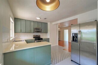 1803 Pearl St in Austin, TX - Building Photo - Building Photo