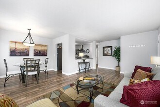 2127 S Ainsworth Ave in Tacoma, WA - Building Photo - Building Photo