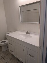 1046 W 21st St in Merced, CA - Building Photo - Building Photo