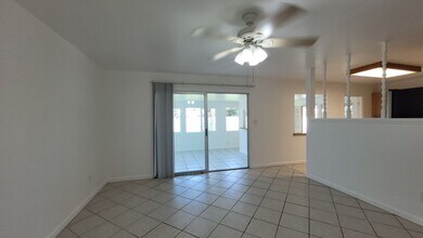 7260 Gatewood Ln in San Diego, CA - Building Photo - Building Photo
