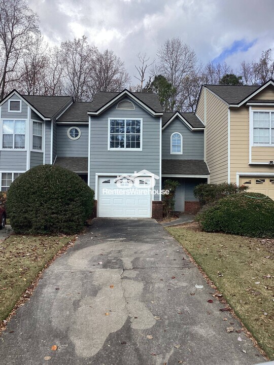 3275 Long Iron Pl in Lawrenceville, GA - Building Photo