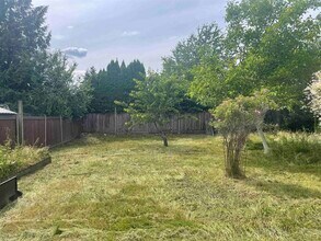 9419 McNaught Rd in Chilliwack, BC - Building Photo - Building Photo