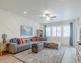 408 S 680 E in American Fork, UT - Foto de edificio - Building Photo