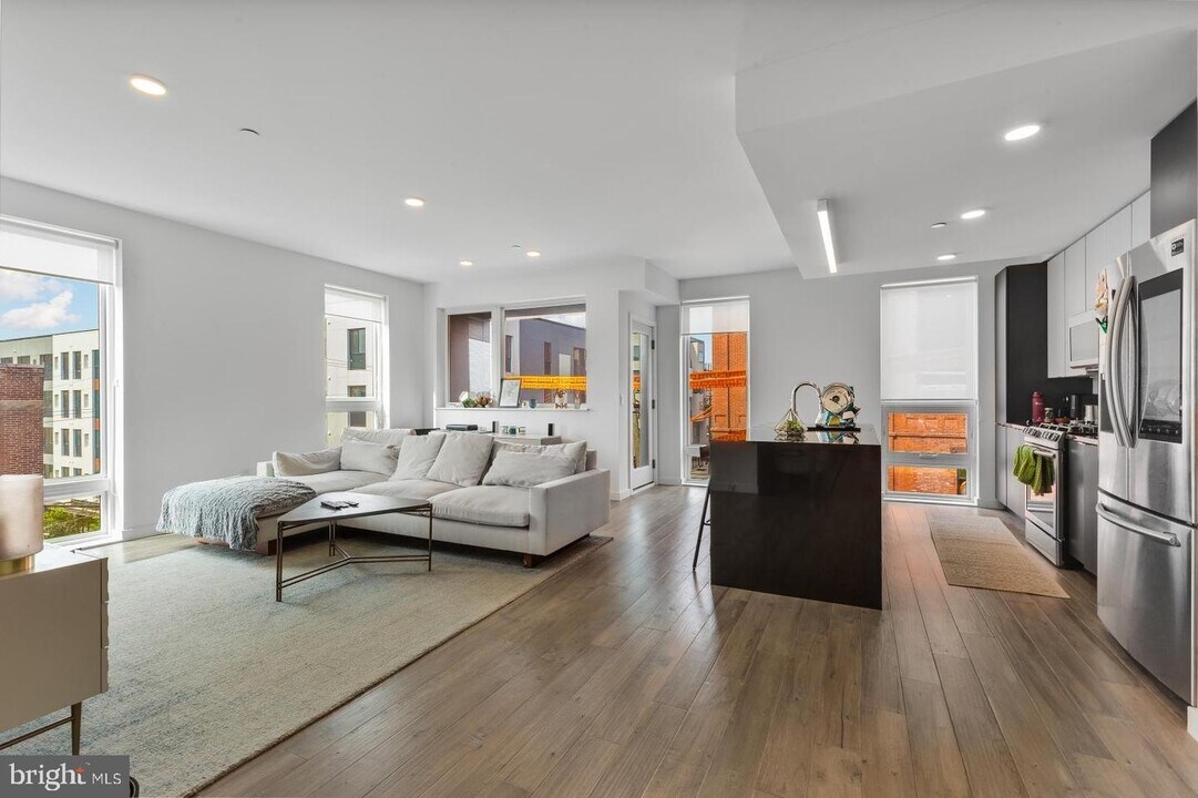 1501 N 31st St-Unit -301 in Philadelphia, PA - Foto de edificio