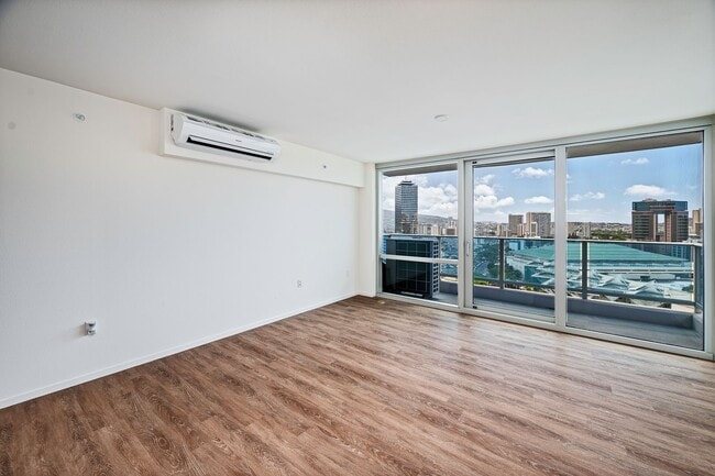 1631 Kapiolani Blvd in Honolulu, HI - Building Photo - Building Photo
