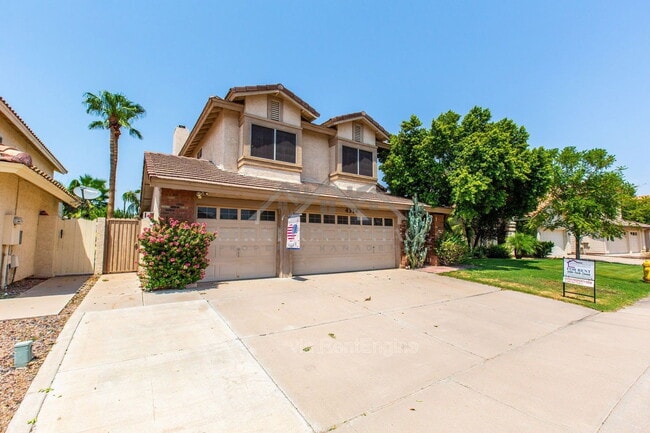 4314 E Silverwood Dr in Phoenix, AZ - Building Photo - Building Photo