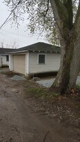 637 N Berwick Ave in Indianapolis, IN - Building Photo