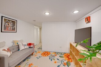 1017 California Pl S in Island Park, NY - Building Photo - Building Photo