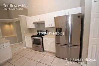 833 Brightview Dr in Lake Mary, FL - Foto de edificio - Building Photo