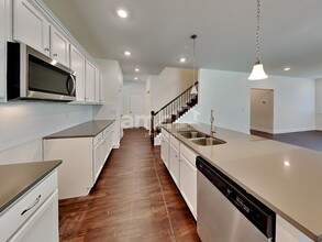 2042 Windsor Park Ave in Dacula, GA - Building Photo - Building Photo
