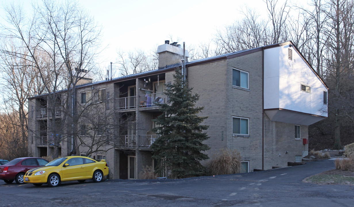 2798-2800 Temple Ave in Cincinnati, OH - Foto de edificio