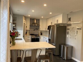 2914 Greyling Dr in San Diego, CA - Foto de edificio - Building Photo