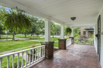 1265 West Blvd in Cleveland, OH - Building Photo - Building Photo