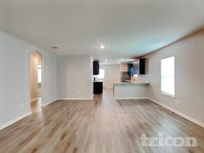 11753 Alcoser Ct in San Antonio, TX - Foto de edificio - Building Photo