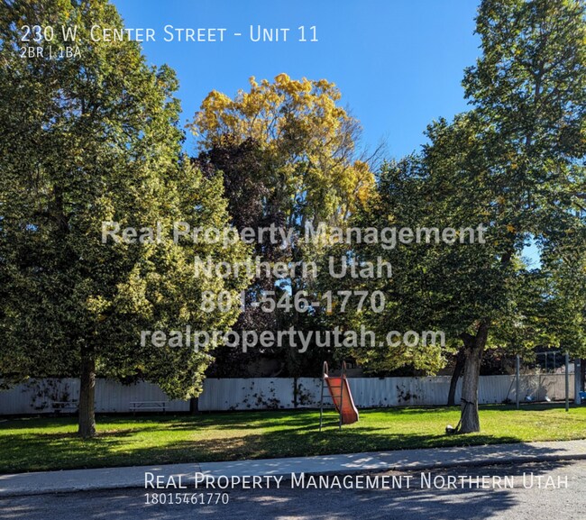 230 W Center St, Unit Unit 11 in Bountiful, UT - Building Photo - Building Photo