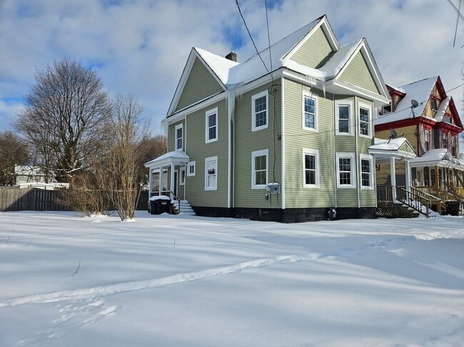 117 Landon Ave in Syracuse, NY - Foto de edificio - Building Photo