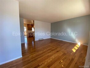 11259 E Alaska Pl in Aurora, CO - Foto de edificio - Building Photo