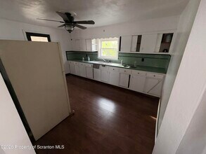 149 Tompkins St in Pittston, PA - Building Photo - Building Photo