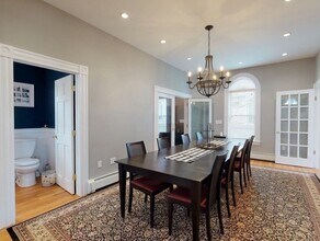 180 Hammond St in Waltham, MA - Building Photo - Building Photo