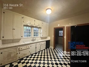 316 Hagen St in Hot Springs, AR - Building Photo - Building Photo