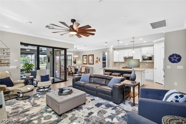 11932 Bourke Pl in Ft. Myers, FL - Building Photo - Building Photo