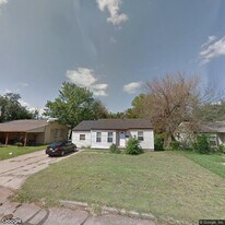 813 Askew Dr in Midwest City, OK - Building Photo