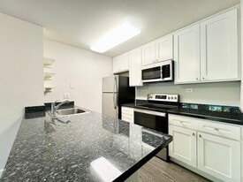 239 Boardwalk Ct in San Bruno, CA - Building Photo