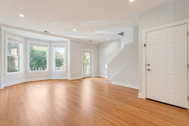 2234 W Melrose St in Chicago, IL - Building Photo - Building Photo