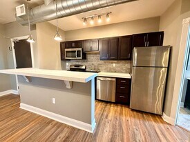 227 N Negley Ave in Pittsburgh, PA - Building Photo