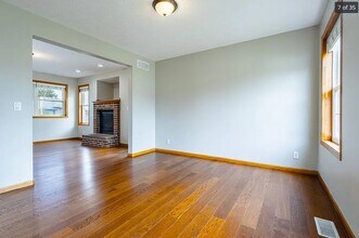 21111 Schofield Dr in Gretna, NE - Building Photo - Building Photo