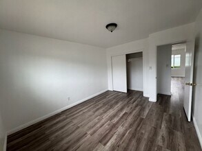 2612-2616 Hornblend St in San Diego, CA - Building Photo - Building Photo