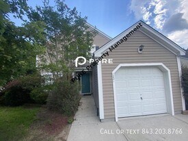 1221 Wando Shores Dr in Charleston, SC - Building Photo