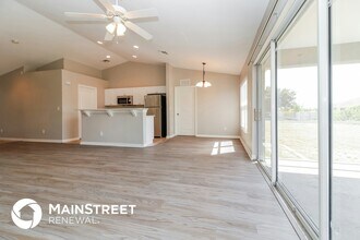 308 NW 18th Ave in Cape Coral, FL - Building Photo - Building Photo