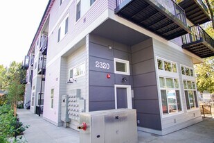 2320 N Vancouver Ave in Portland, OR - Building Photo