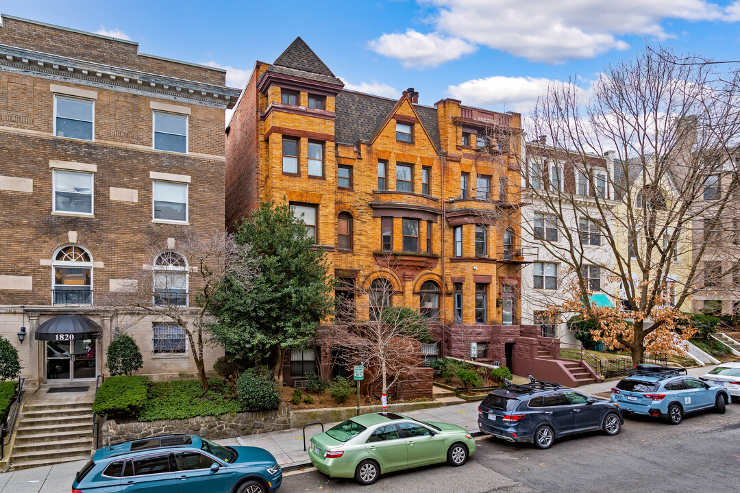 1824 California St NW in Washington, DC - Building Photo