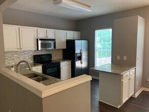 5413 Rebecca Lynn Ln in Raleigh, NC - Building Photo - Building Photo