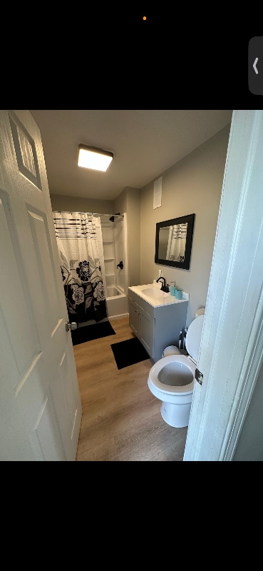 35 Healey St, Unit 3rd Floor in Springfield, MA - Foto de edificio - Building Photo