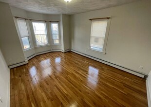 290 Prospect St, Unit 1 in Cambridge, MA - Building Photo - Building Photo