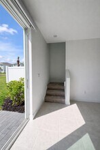 4616 Hollister Ave in Greenacres, FL - Building Photo - Building Photo