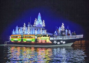 109 Grand Canal in Newport Beach, CA - Building Photo - Building Photo