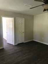 56192 Laramie St in Irving, TX - Building Photo - Building Photo