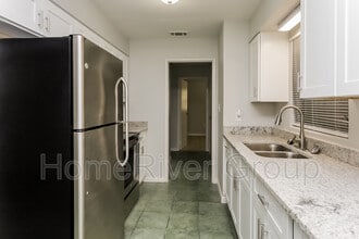 2423 E Civitan Ave in Lakeland, FL - Building Photo - Building Photo