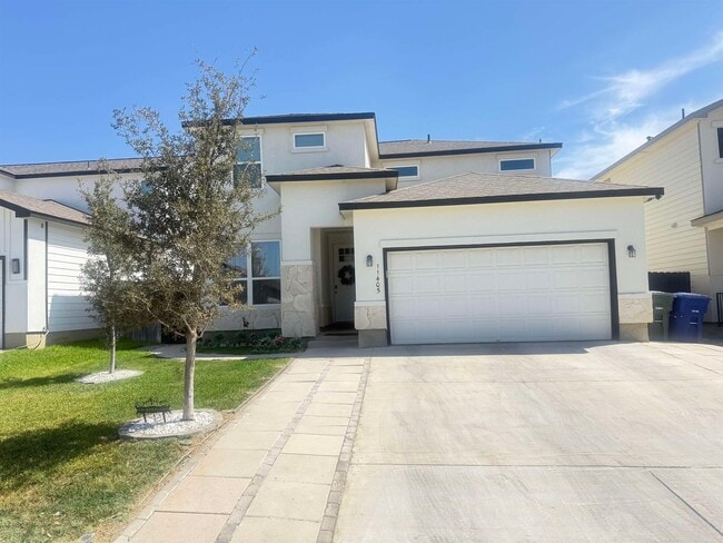 property at 11405 Quintana Drive